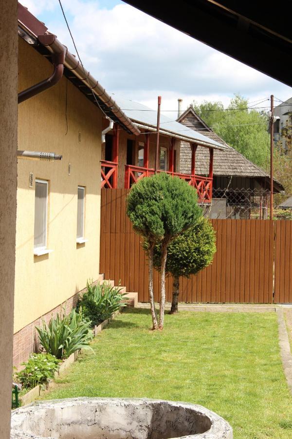 Роман Bereg Exterior foto
